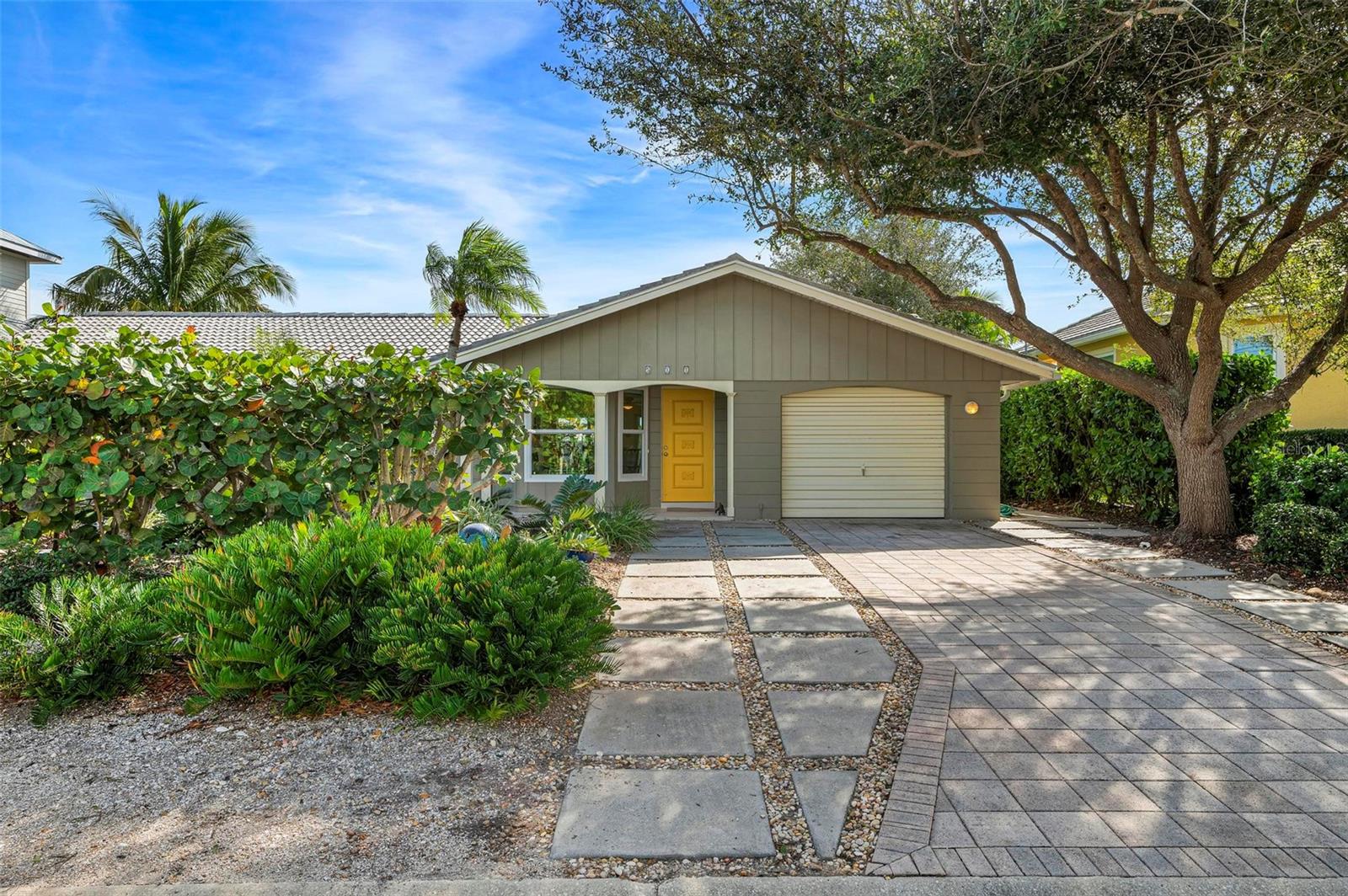 BAY PALMS ADD - Residential