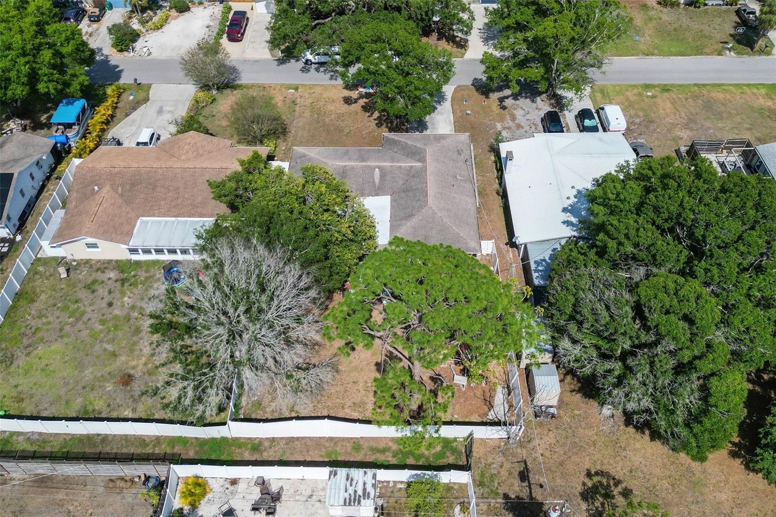 ACREAGE & UNREC - Residential