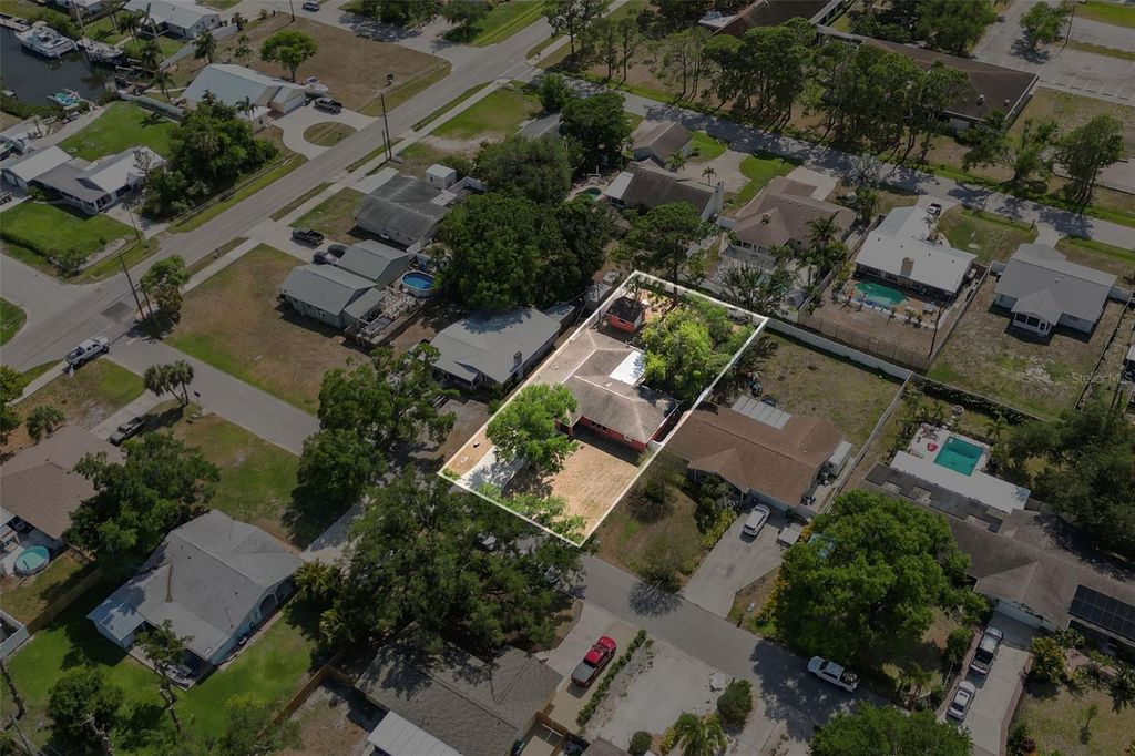 Photo of 1007 22nd Avenue W, Palmetto, FL 34221 (MLS # W7886081)