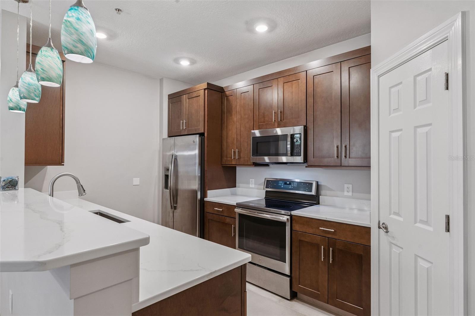 2484 SAN TECLA STREET 105