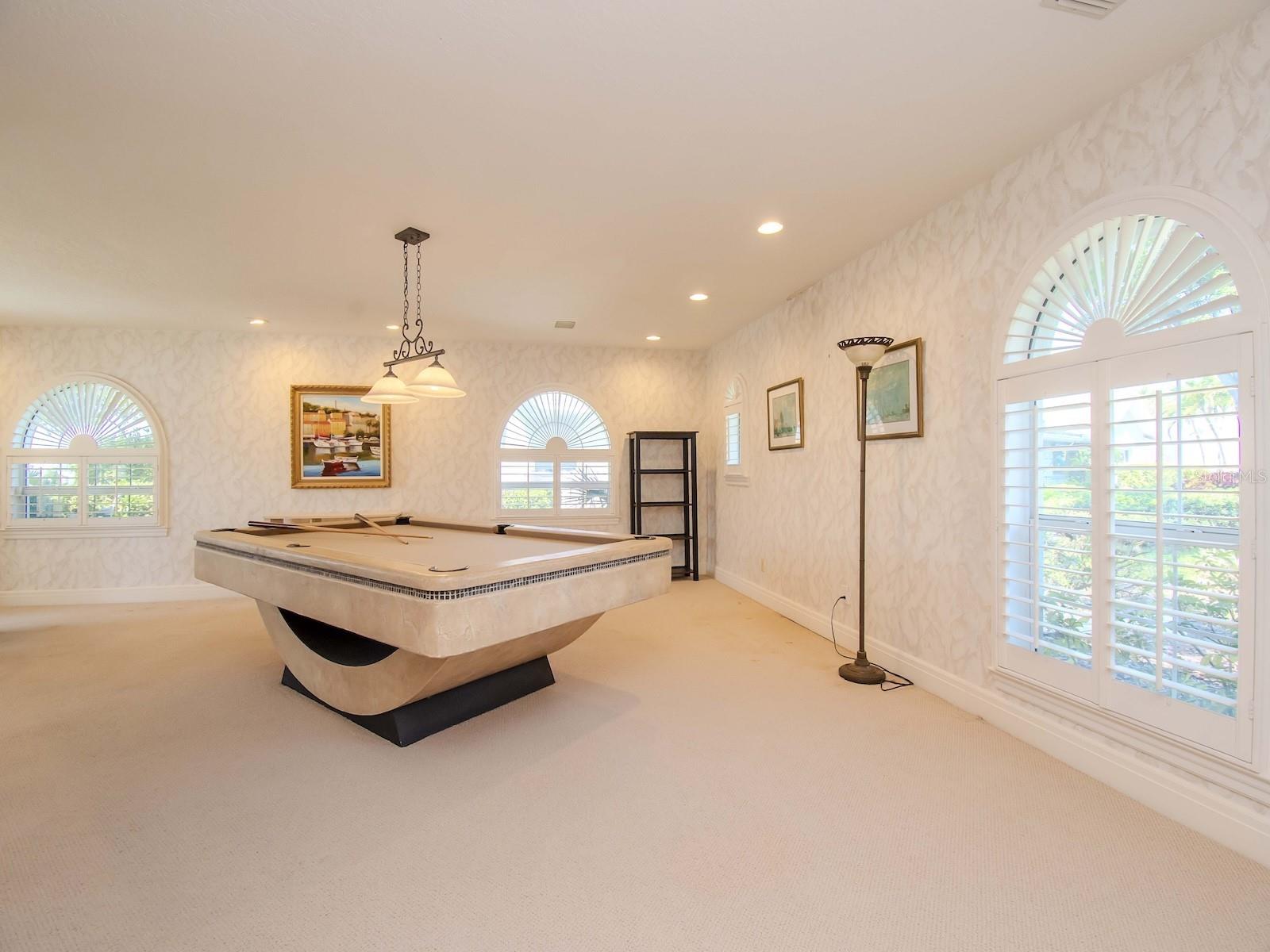 HARBOR BLUFFS SEC 4 - Residential