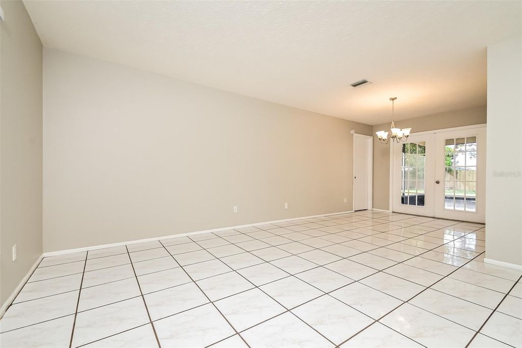Photo of 6215 65th Pl E, Palmetto, FL 34221 (MLS # C7517857)