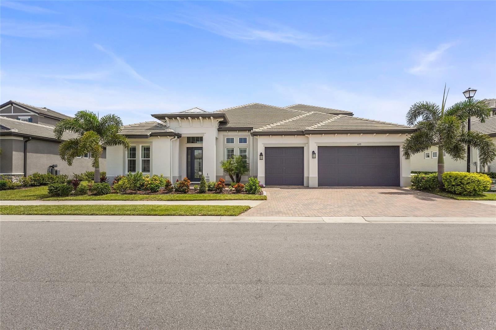 6173 LUNGO LAGO DRIVE