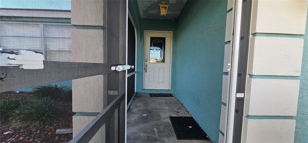 Photo of 23077 Hammond Avenue, Port Charlotte, FL 33954 (MLS # D6145157)