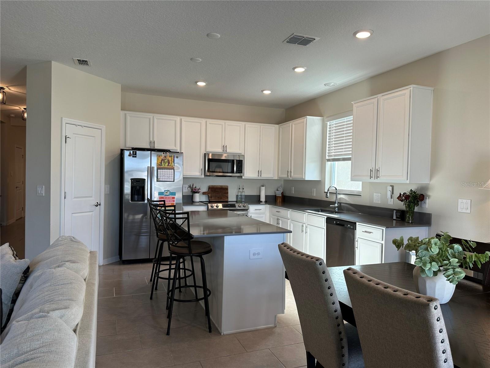 MAGNOLIA PARK PH 1 & 2 - Residential Lease