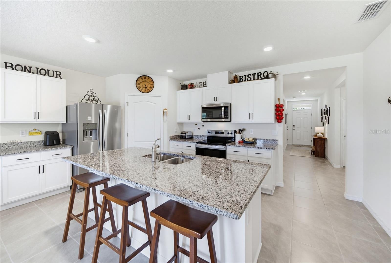 3432 ISLEWOOD COURT