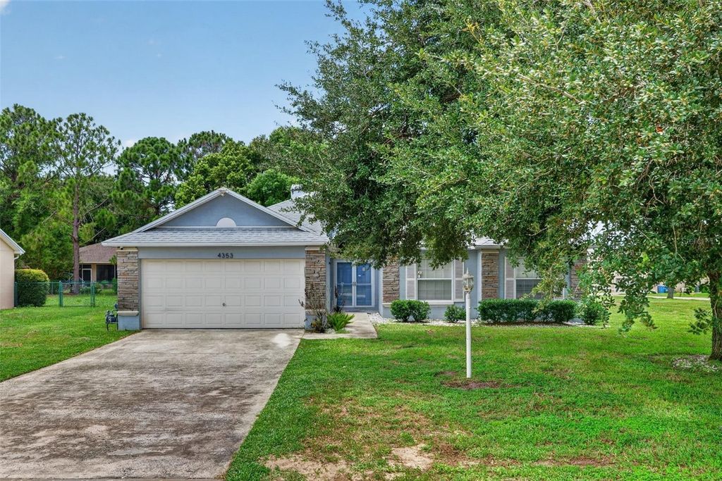 Photo of 4353 Dinner Lake Drive, Lake Wales, FL 33859 (MLS # C7528518)