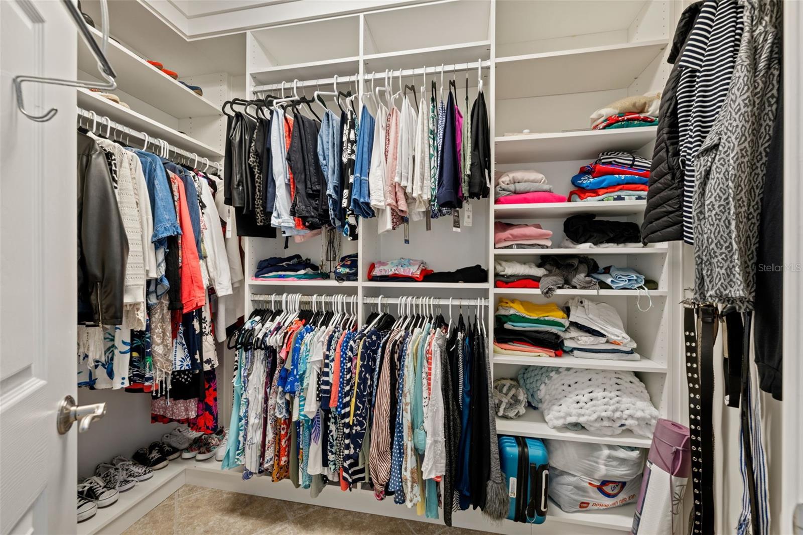 VIADANA/PELICAN PRESERVE - Residential