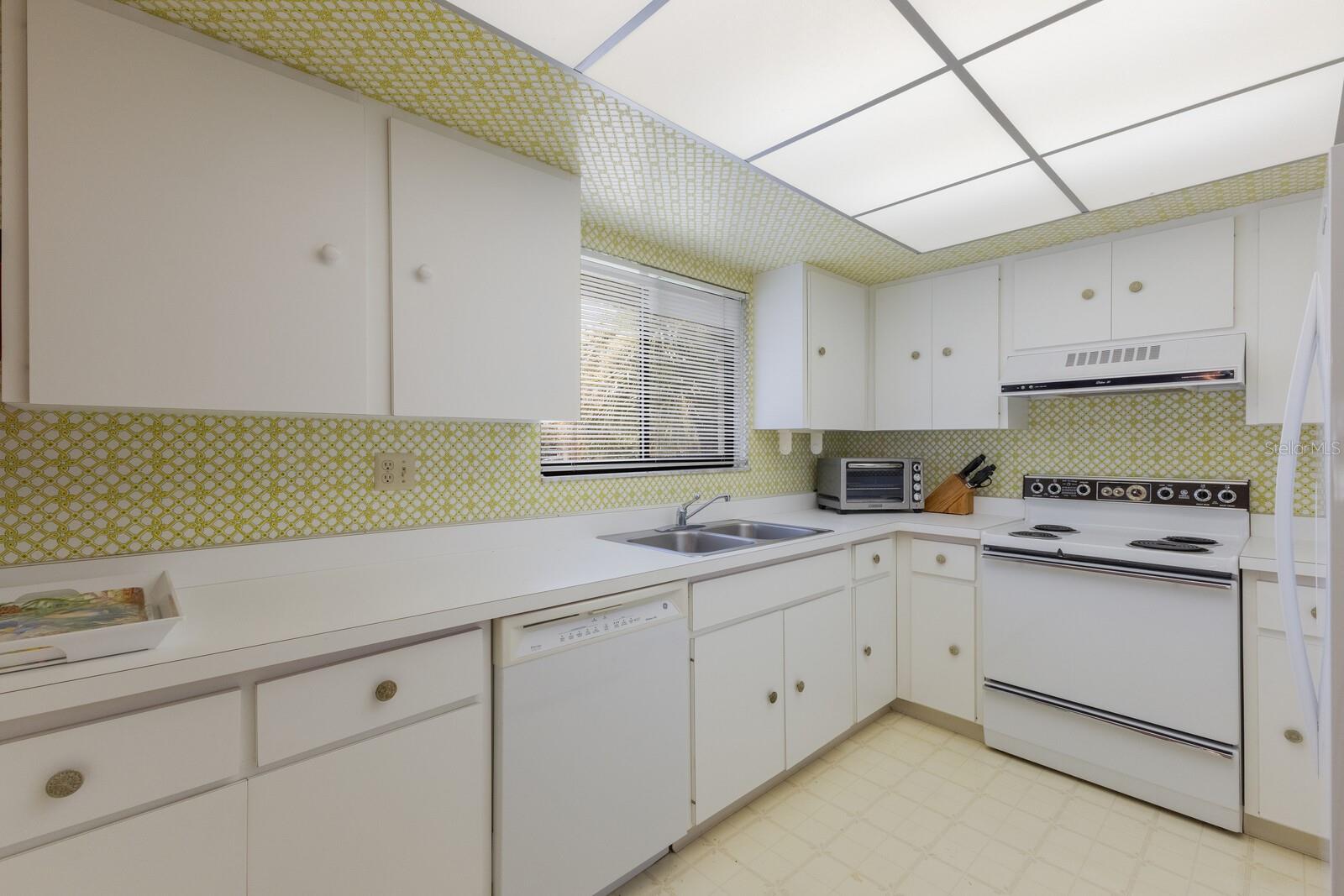 VALENCIA GARDEN II - Residential