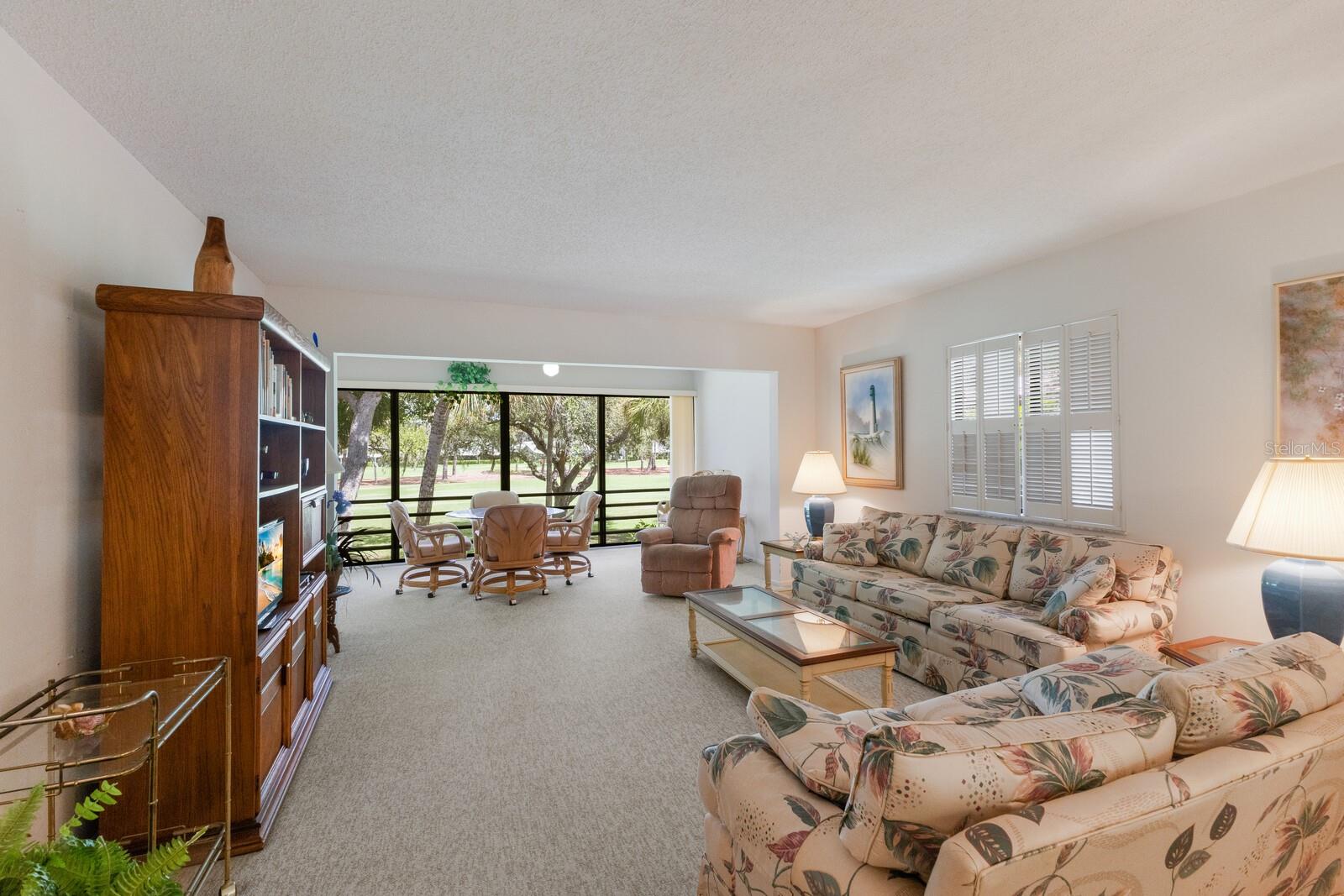 VALENCIA GARDEN II - Residential