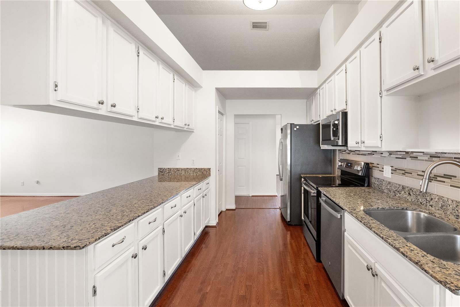 TIMBER POND SUB UNIT N - Residential