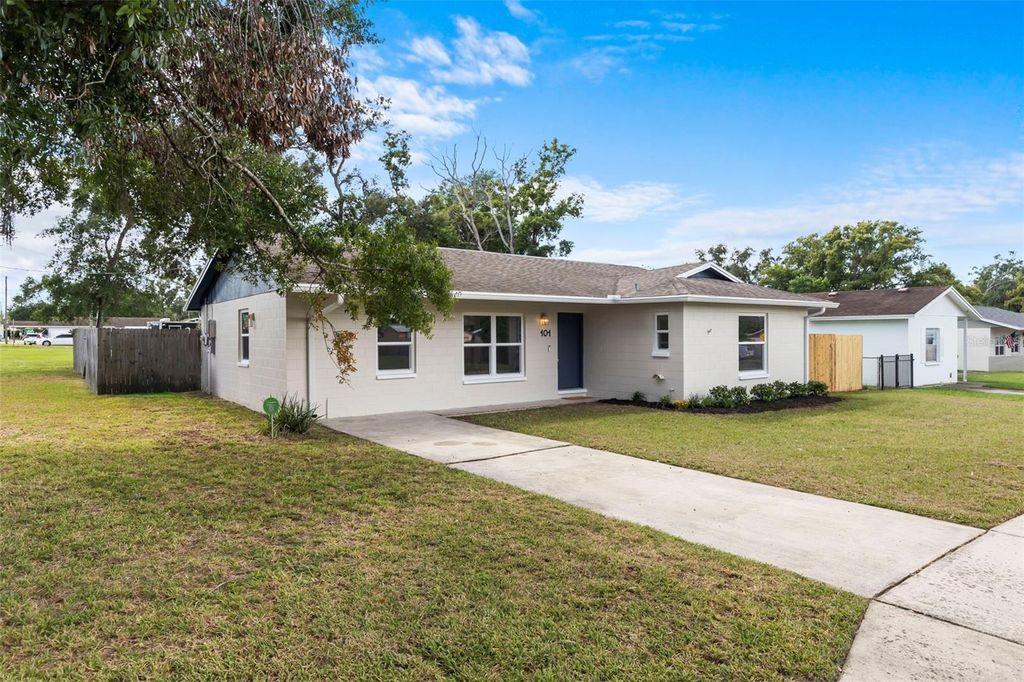Photo of 101 Sheryl Lynn Drive, Brandon, FL 33510 (MLS # TB8436237)