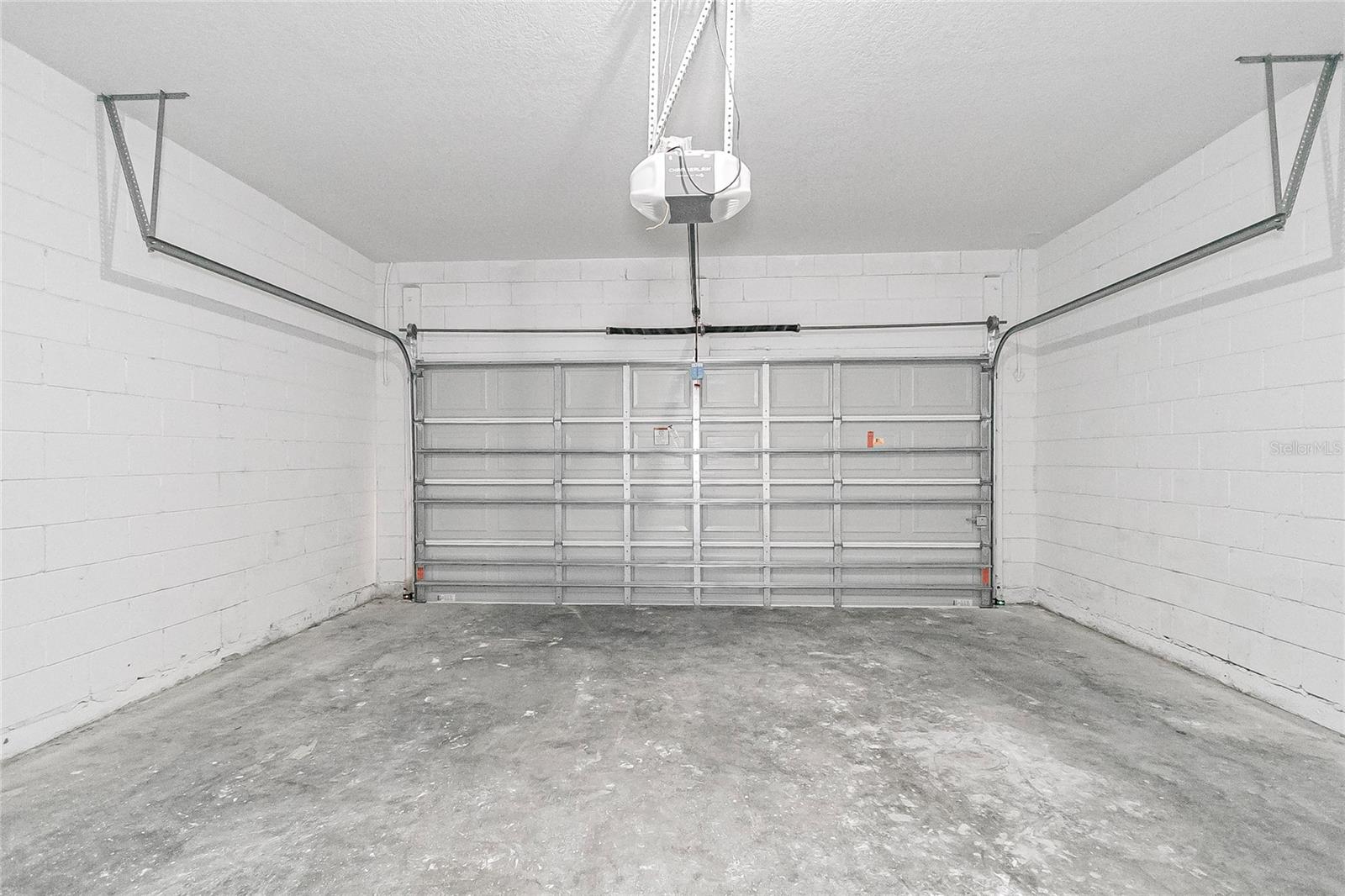 SILVER SPGS SHORES UN 31 - Land