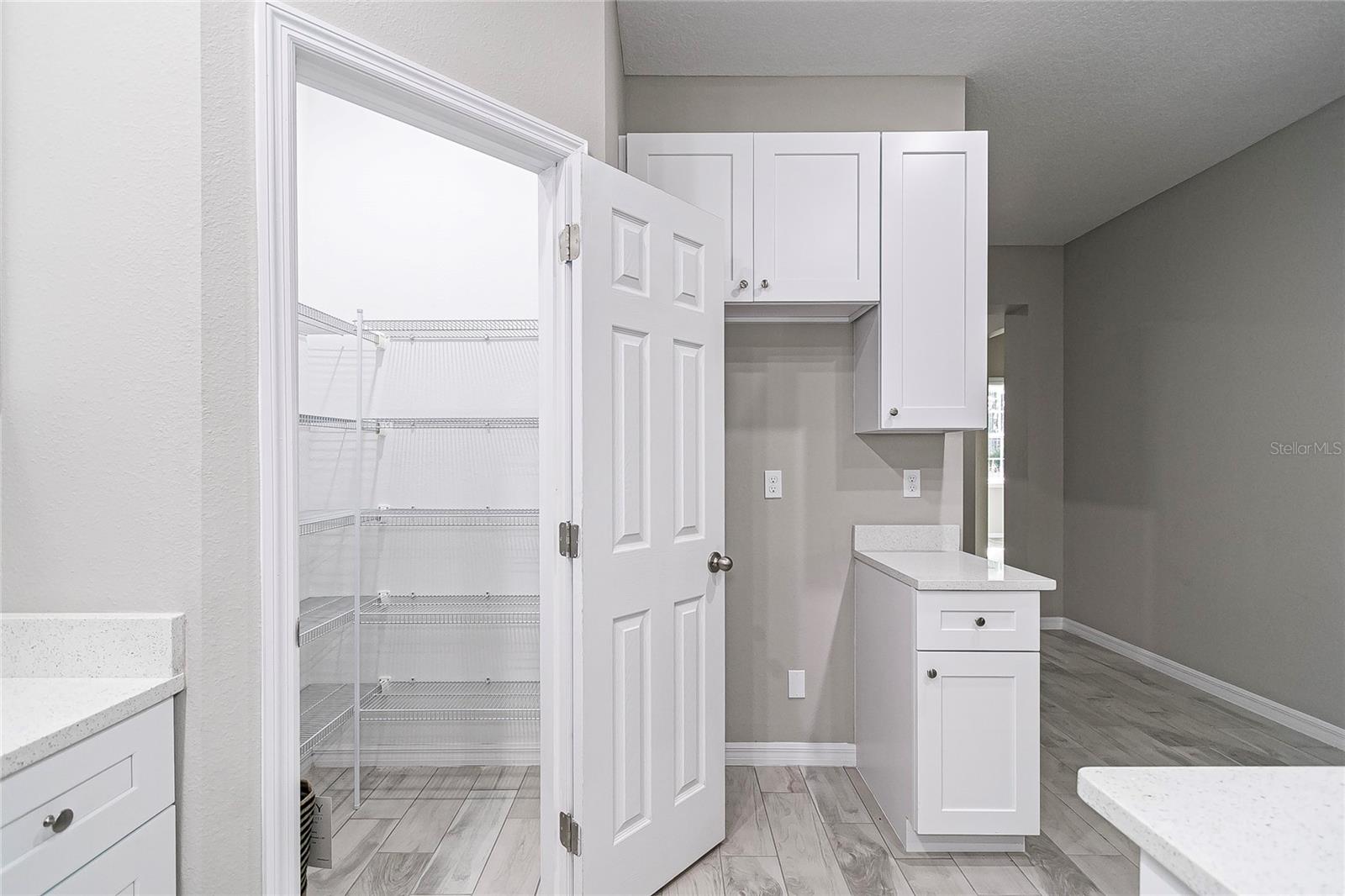 SILVER SPGS SHORES UN 31 - Land