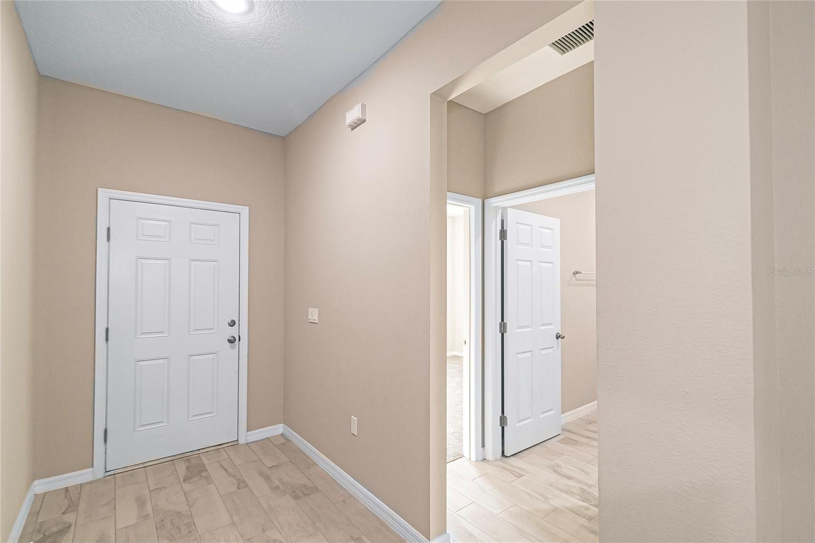 SILVER SPGS SHORES UN 31 - Land