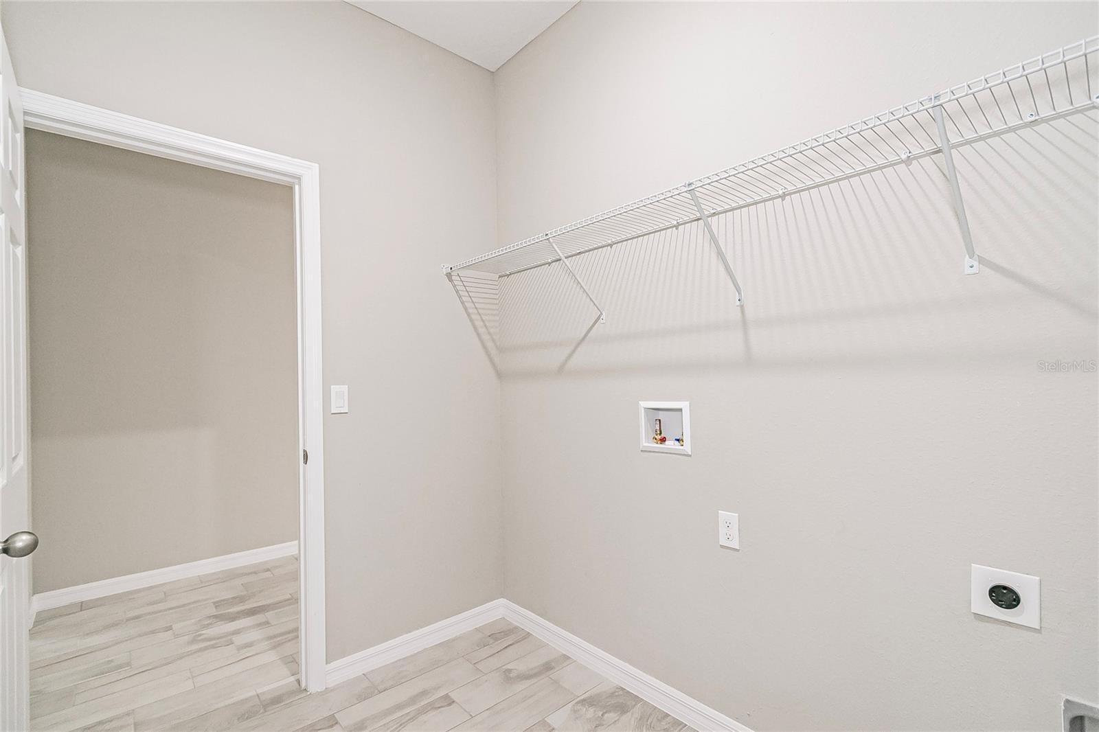 SILVER SPGS SHORES UN 31 - Land