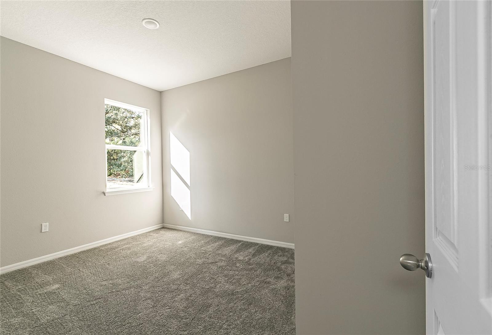 SILVER SPGS SHORES UN 31 - Land