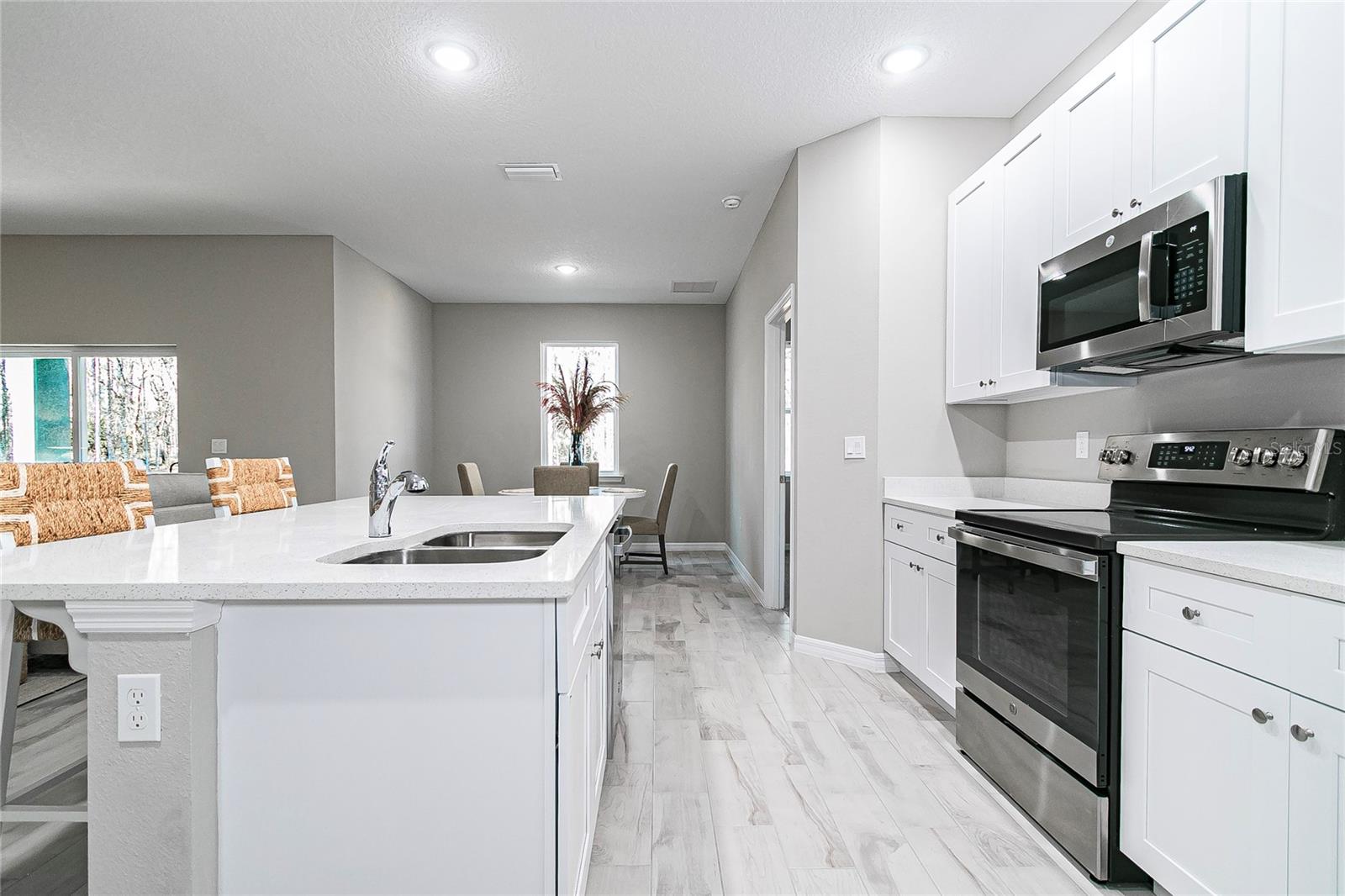 SILVER SPGS SHORES UN 31 - Land