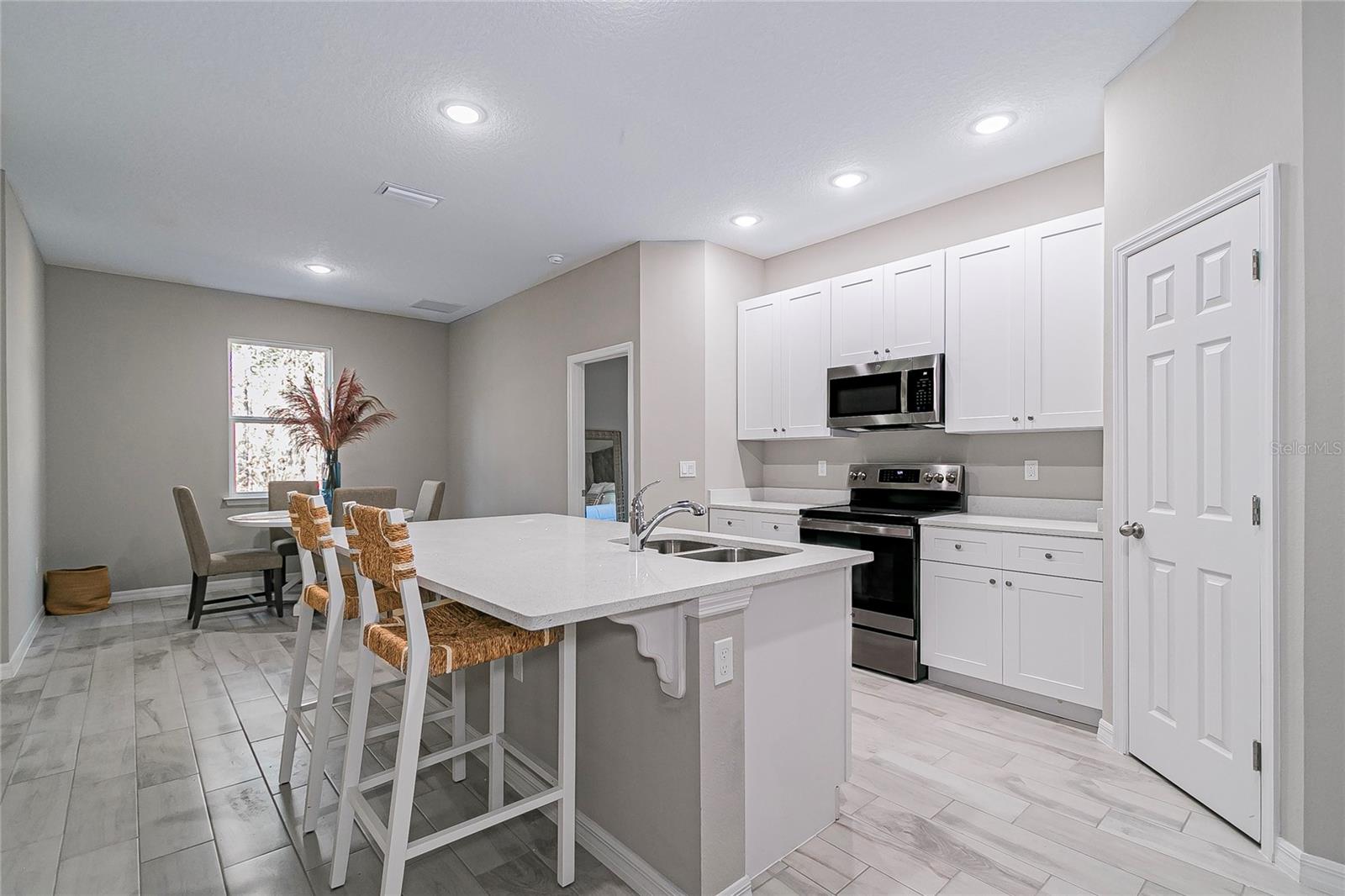 SILVER SPGS SHORES UN 31 - Land