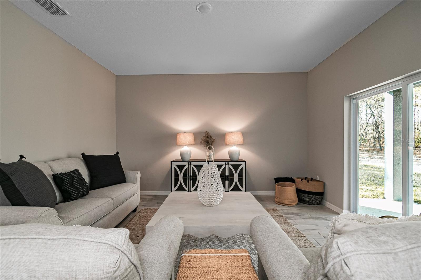 SILVER SPGS SHORES UN 31 - Land