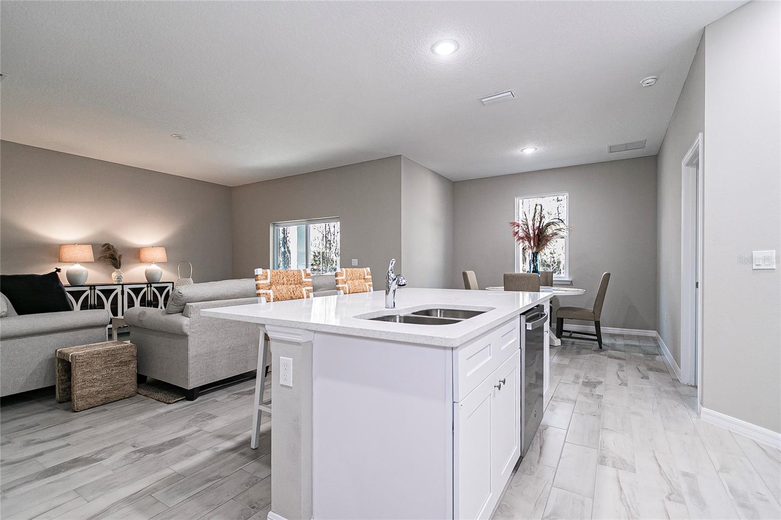 SILVER SPGS SHORES UN 31 - Land