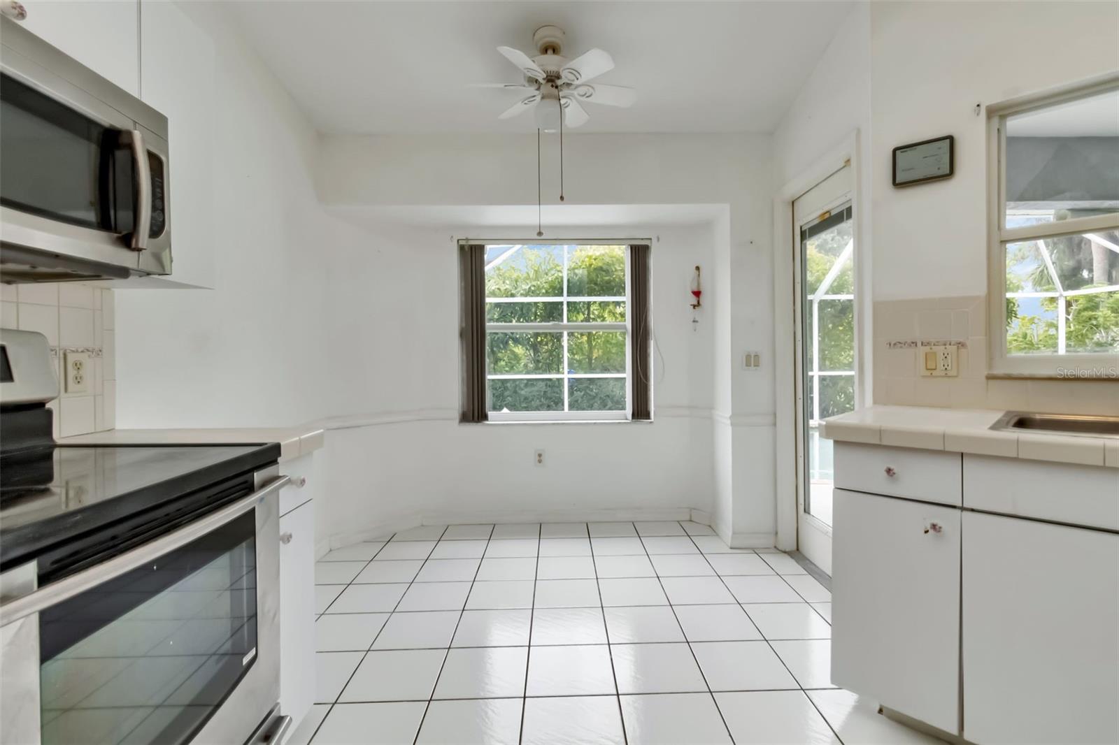 Photo 6 of 29 of 2606 TRILBY AVENUE house