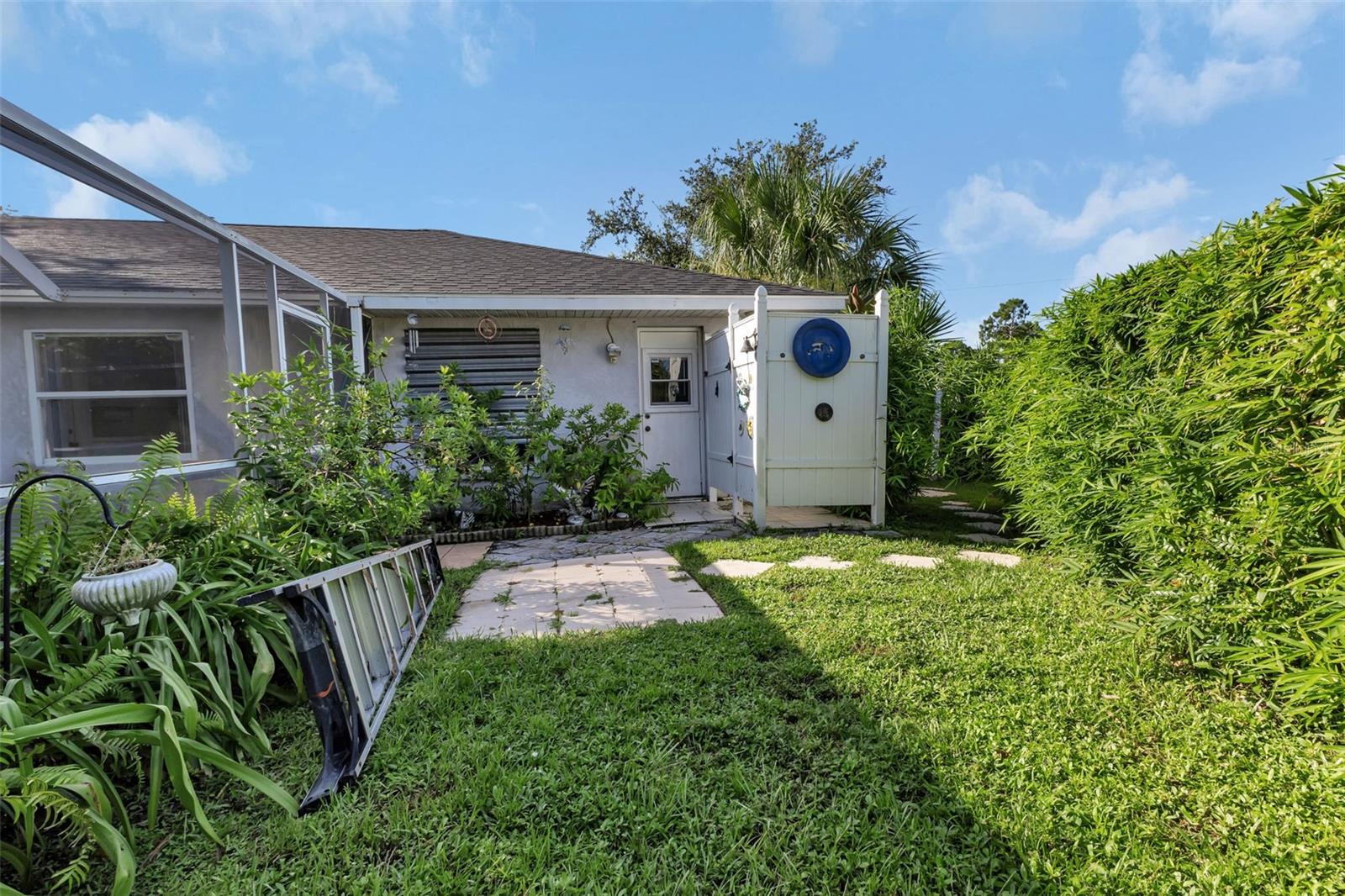 Photo 16 of 29 of 2606 TRILBY AVENUE house