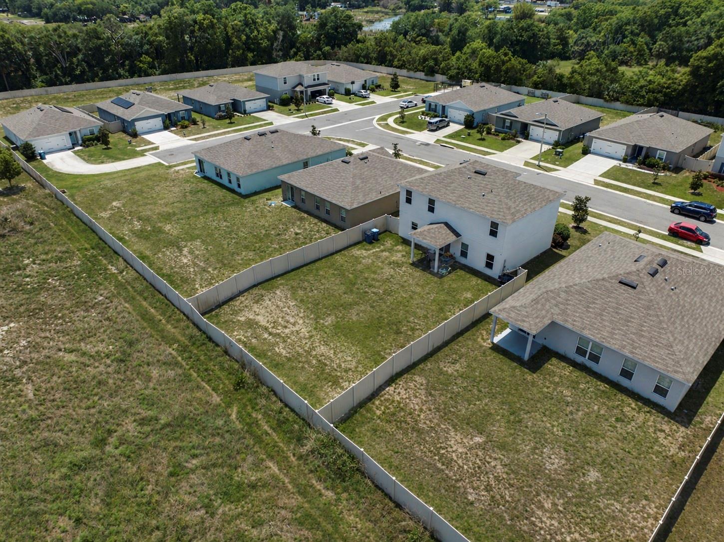 SOUTHERN CROSSING - Residential