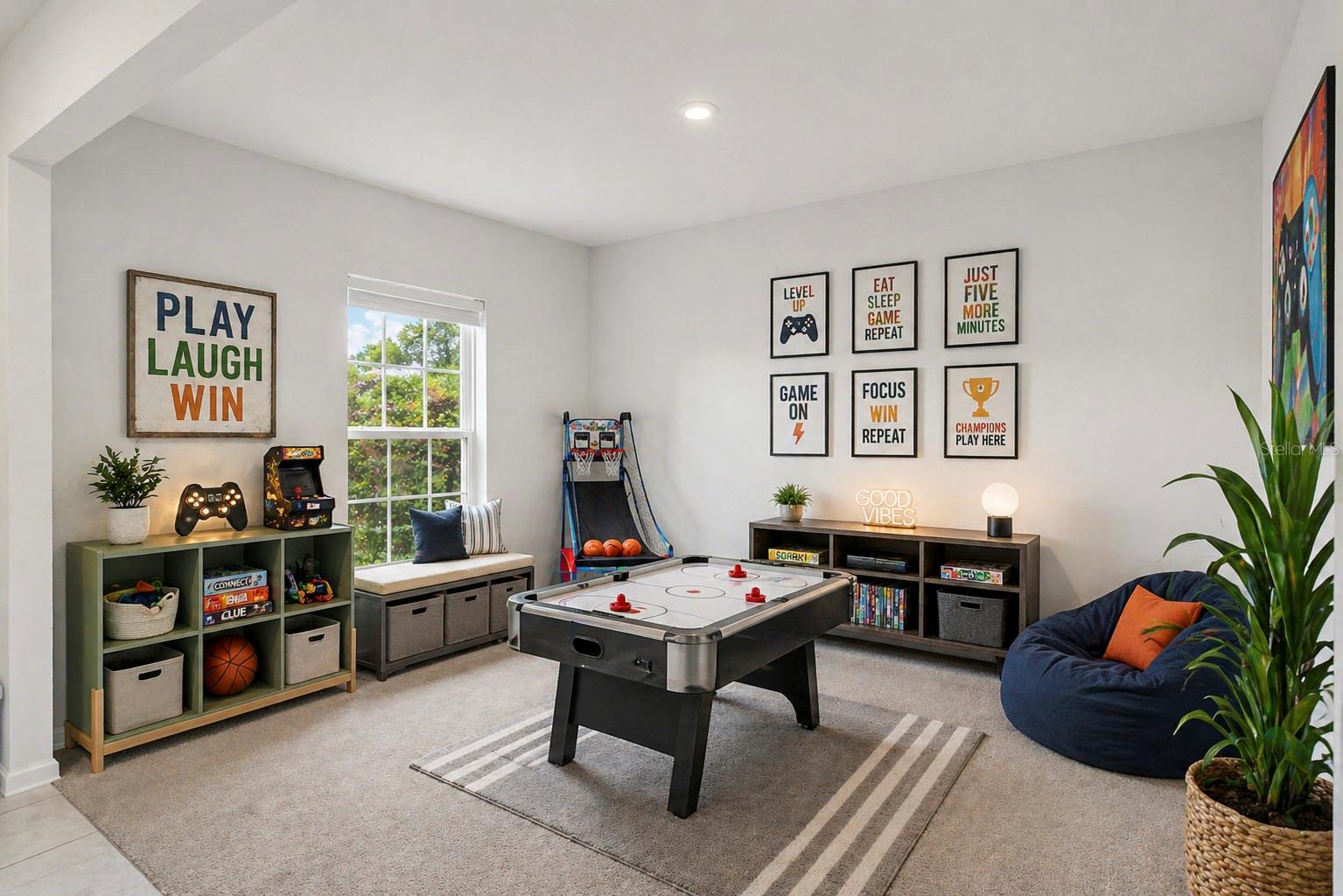 SOUTHERN CROSSING - Residential