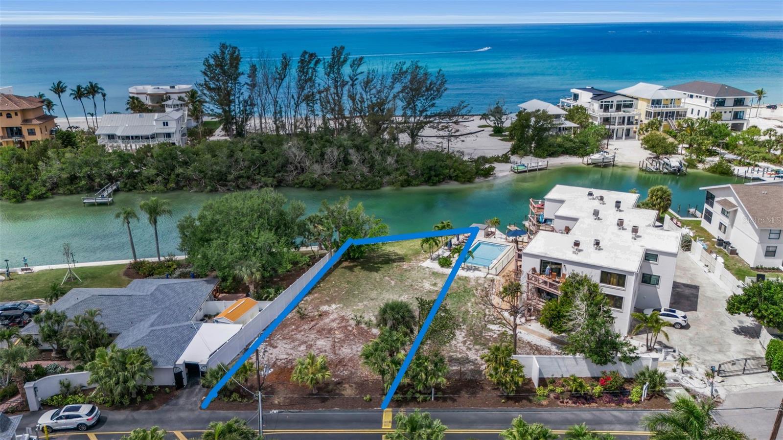 9244 MIDNIGHT PASS ROAD