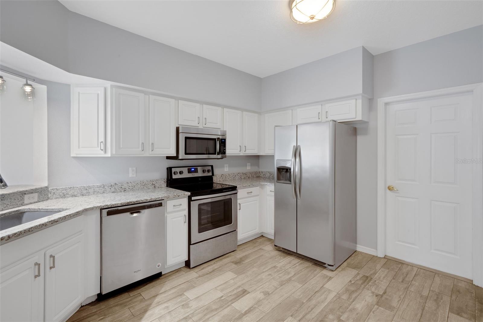 GALLERY AT RIDGEWOOD LAKES A CONDO PH 02 - Residential