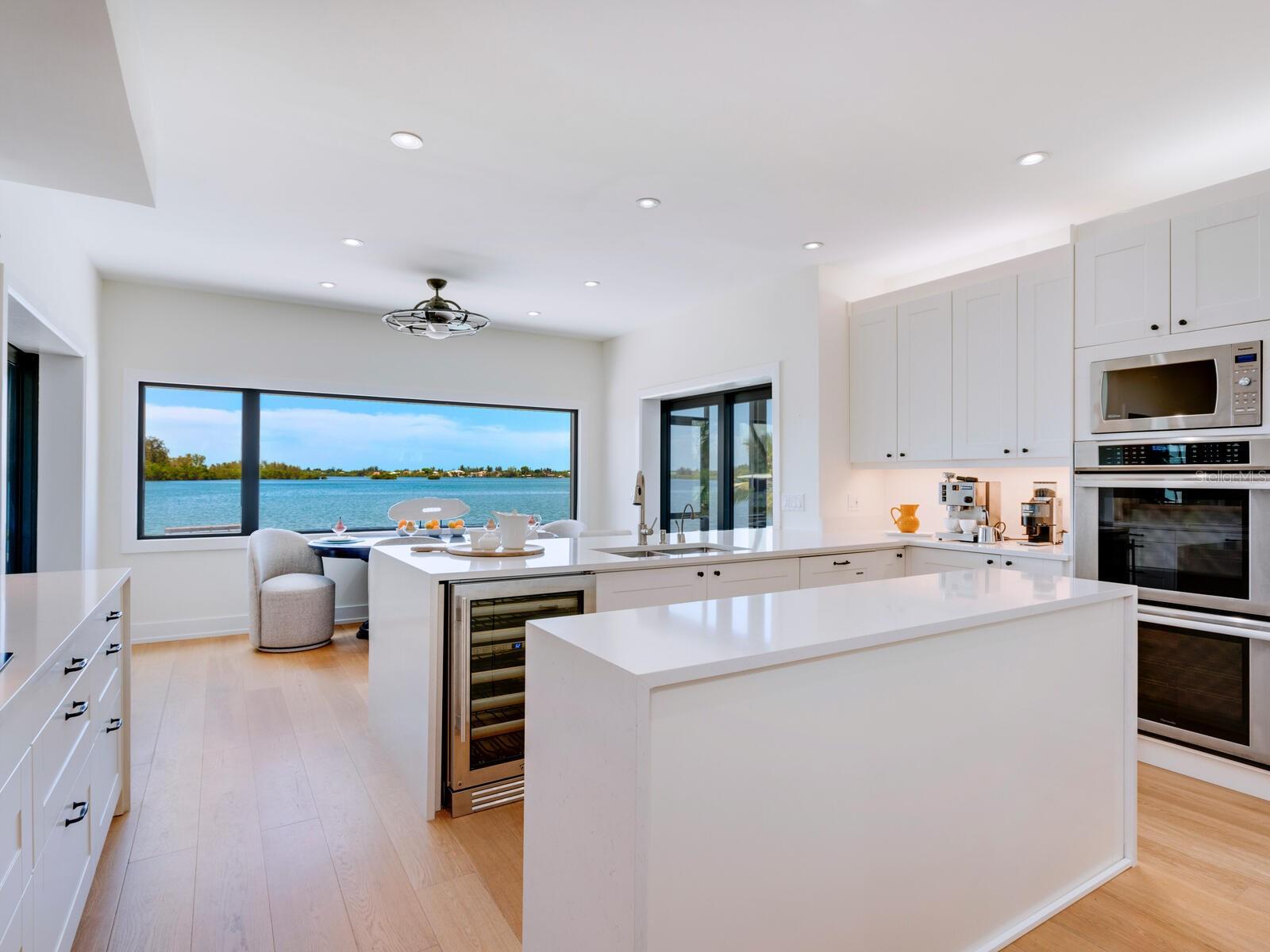 BAY ISLAND SHORES UNIT 2 - Residential