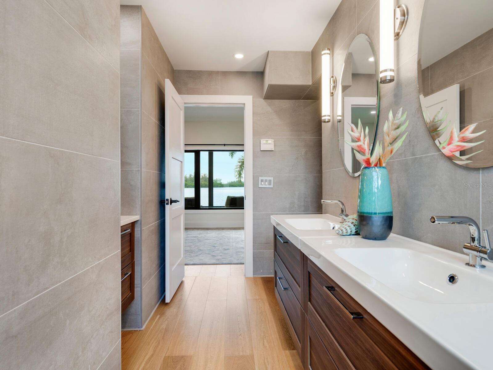 BAY ISLAND SHORES UNIT 2 - Residential