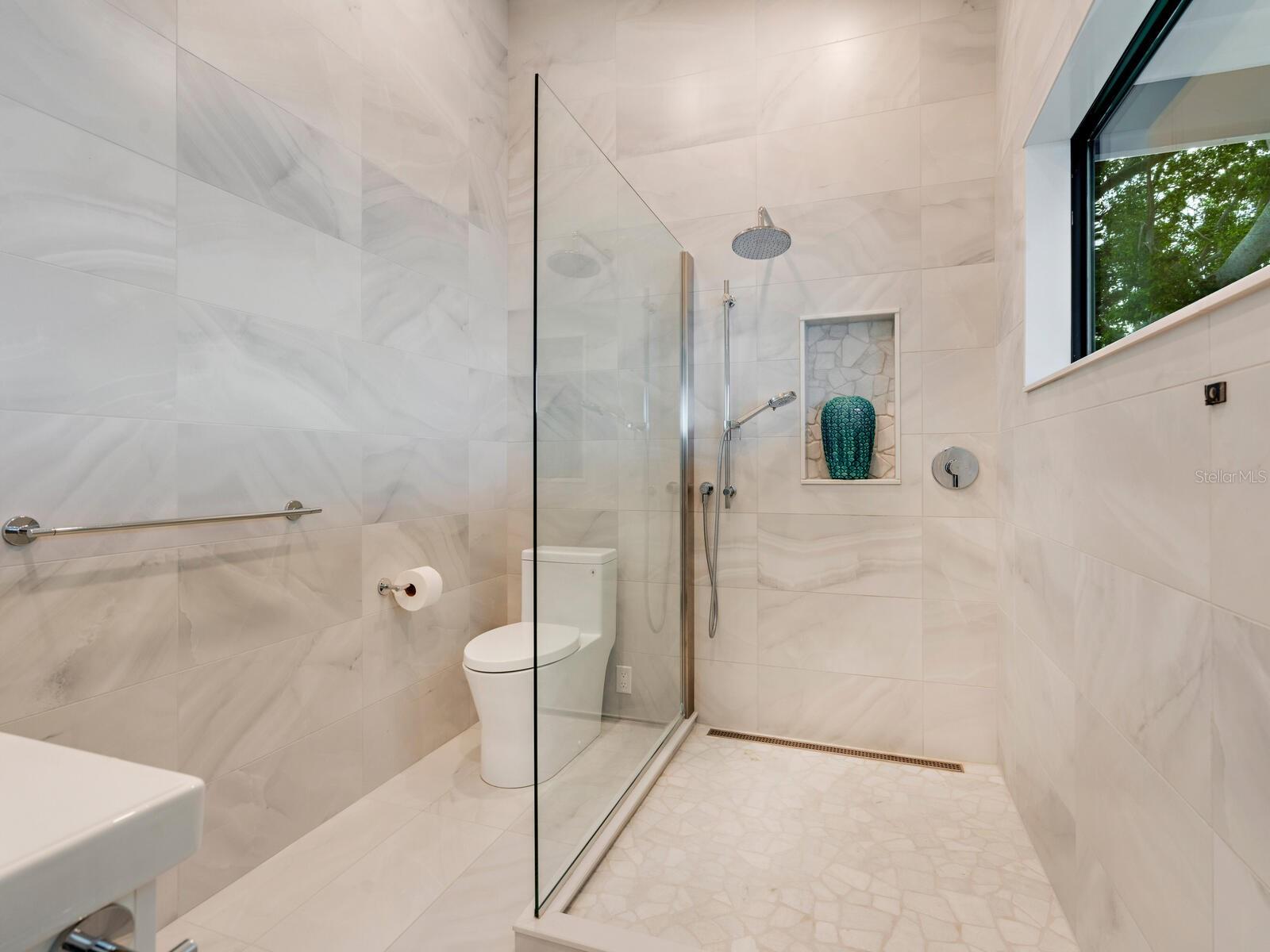 BAY ISLAND SHORES UNIT 2 - Residential