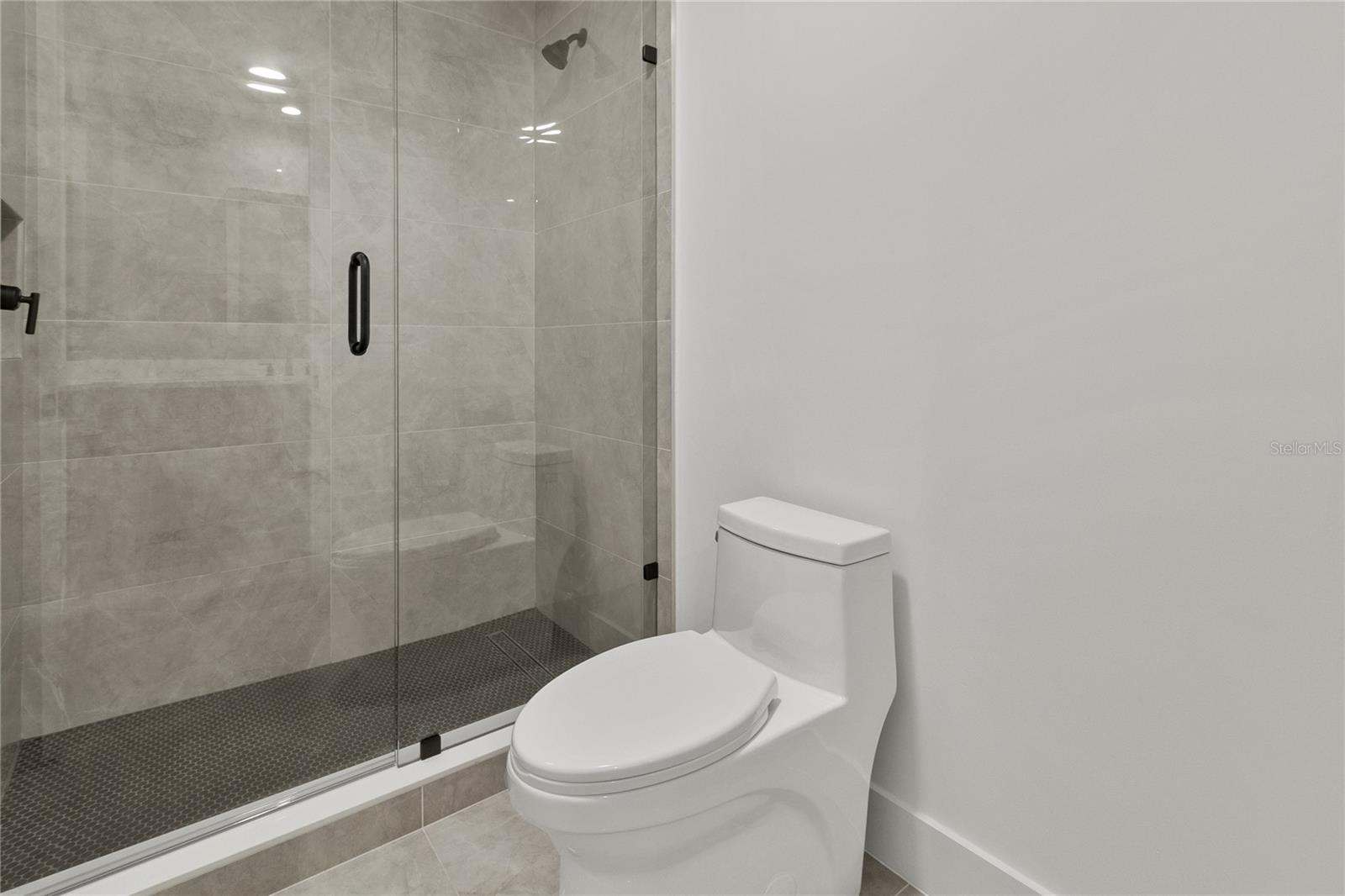 BAY HILL SEC 09 - Residential