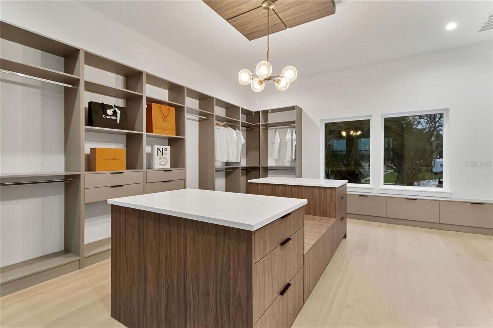 BAY HILL SEC 09 - Residential