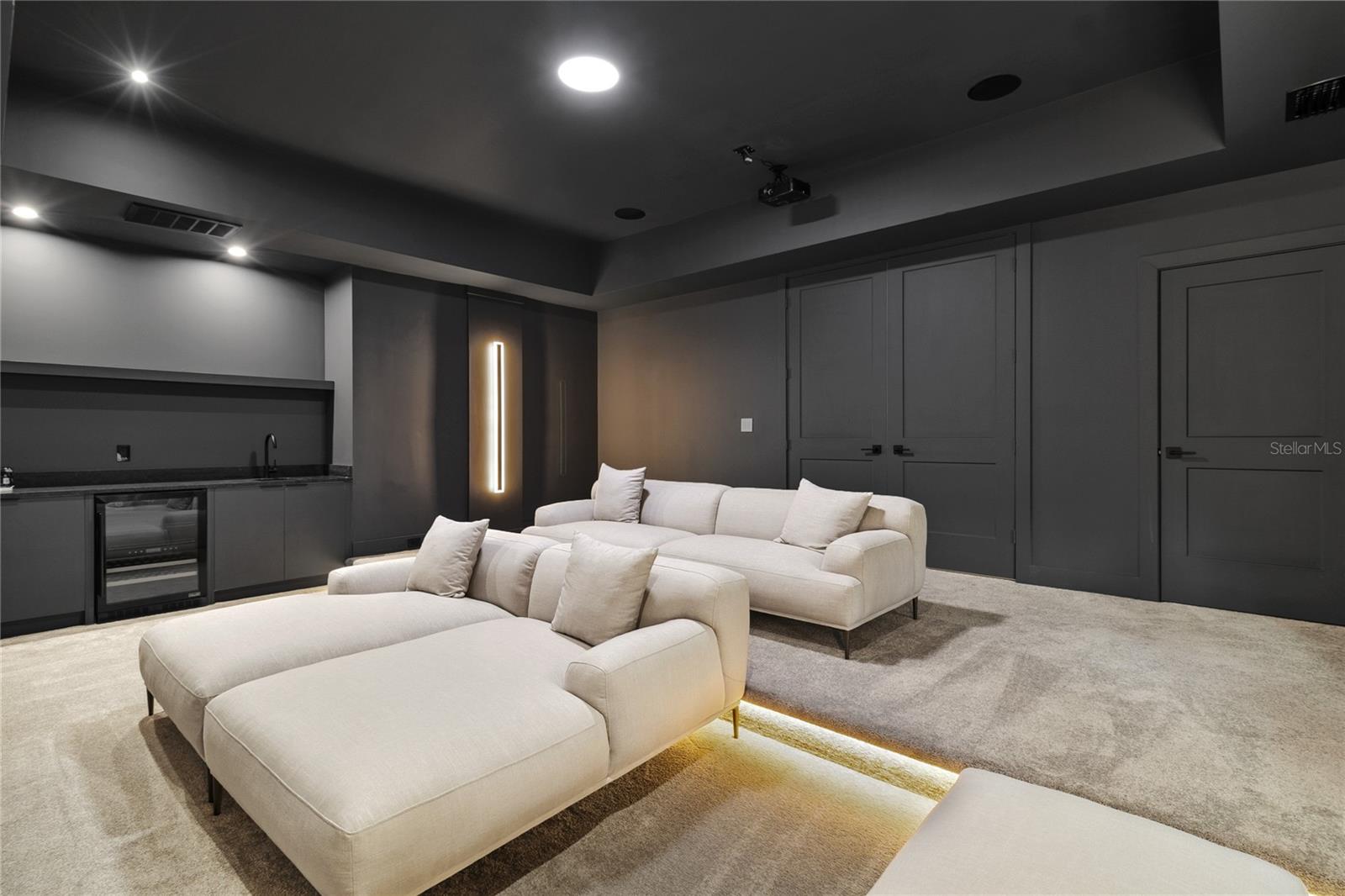 BAY HILL SEC 09 - Residential