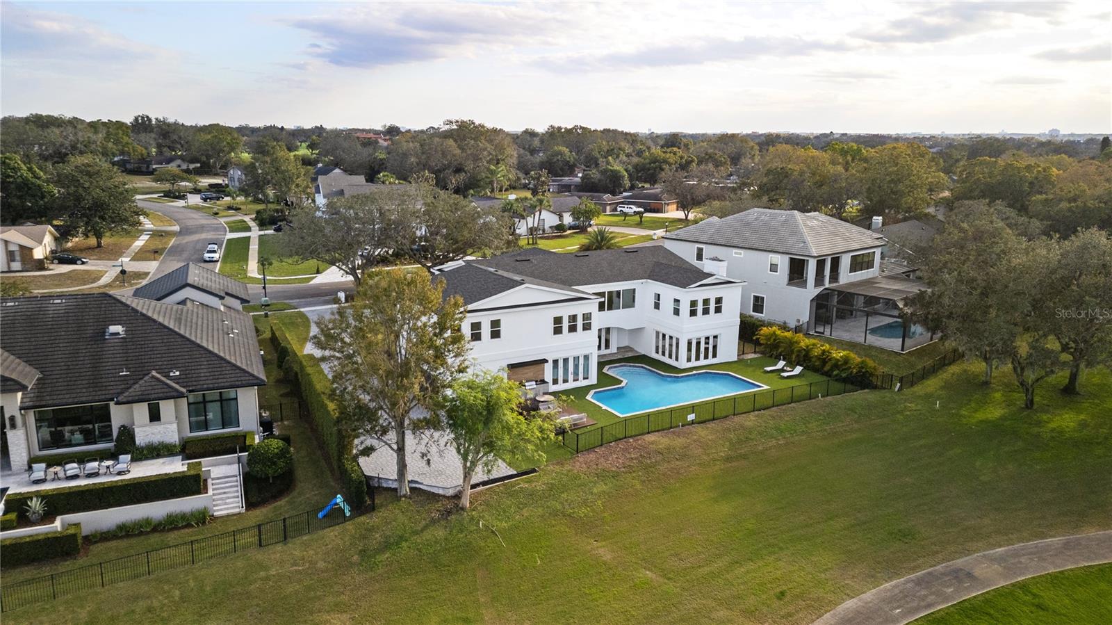 BAY HILL SEC 09 - Residential