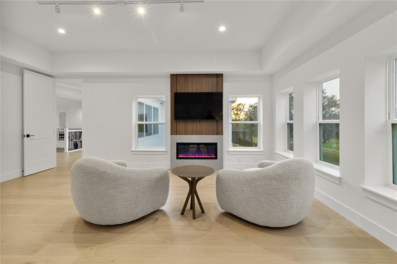 BAY HILL SEC 09 - Residential