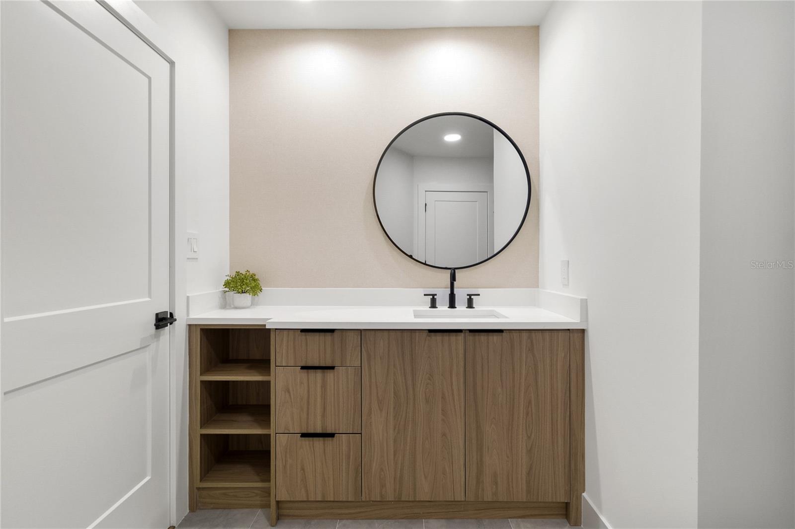 BAY HILL SEC 09 - Residential