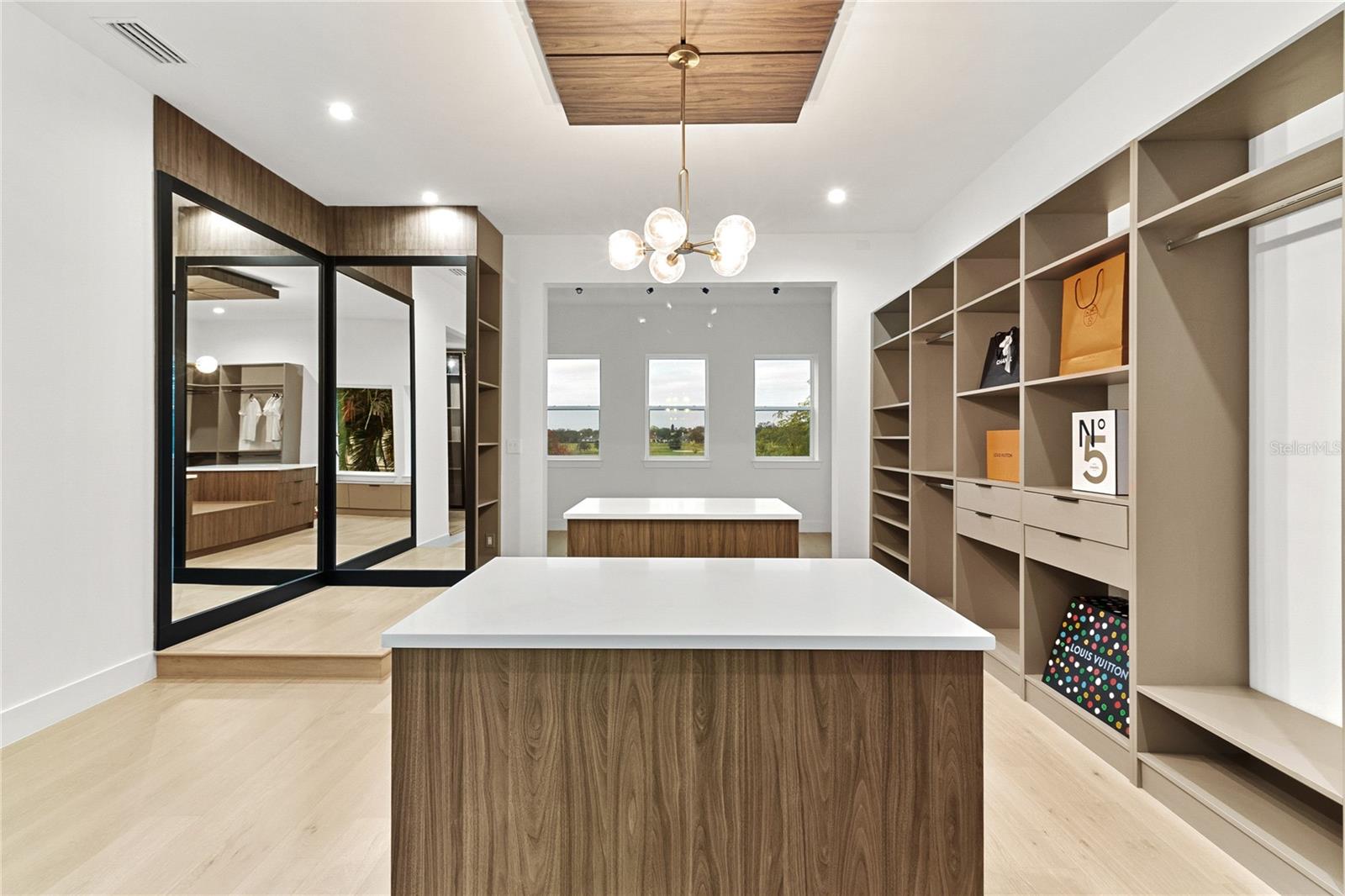 BAY HILL SEC 09 - Residential