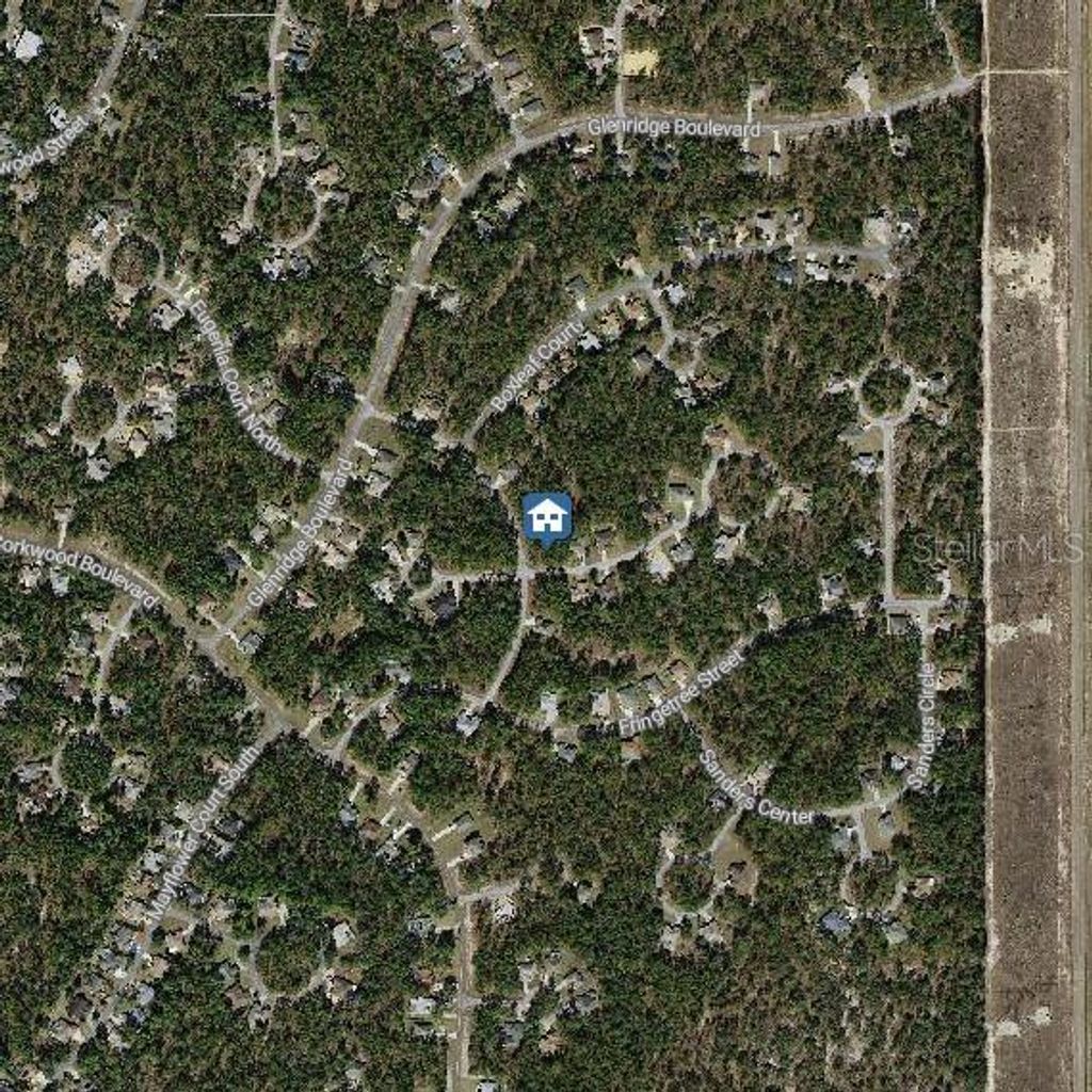 Photo of 2 Maidenbush Court E, Homosassa, FL 34446 (MLS # W7879769)