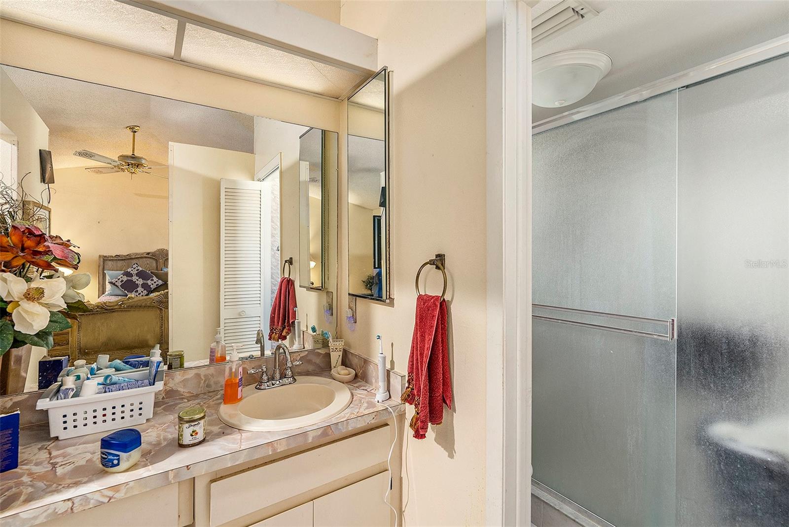 LAKEVIEW VILLAGE SECTION A UNIT 3 - Residential
