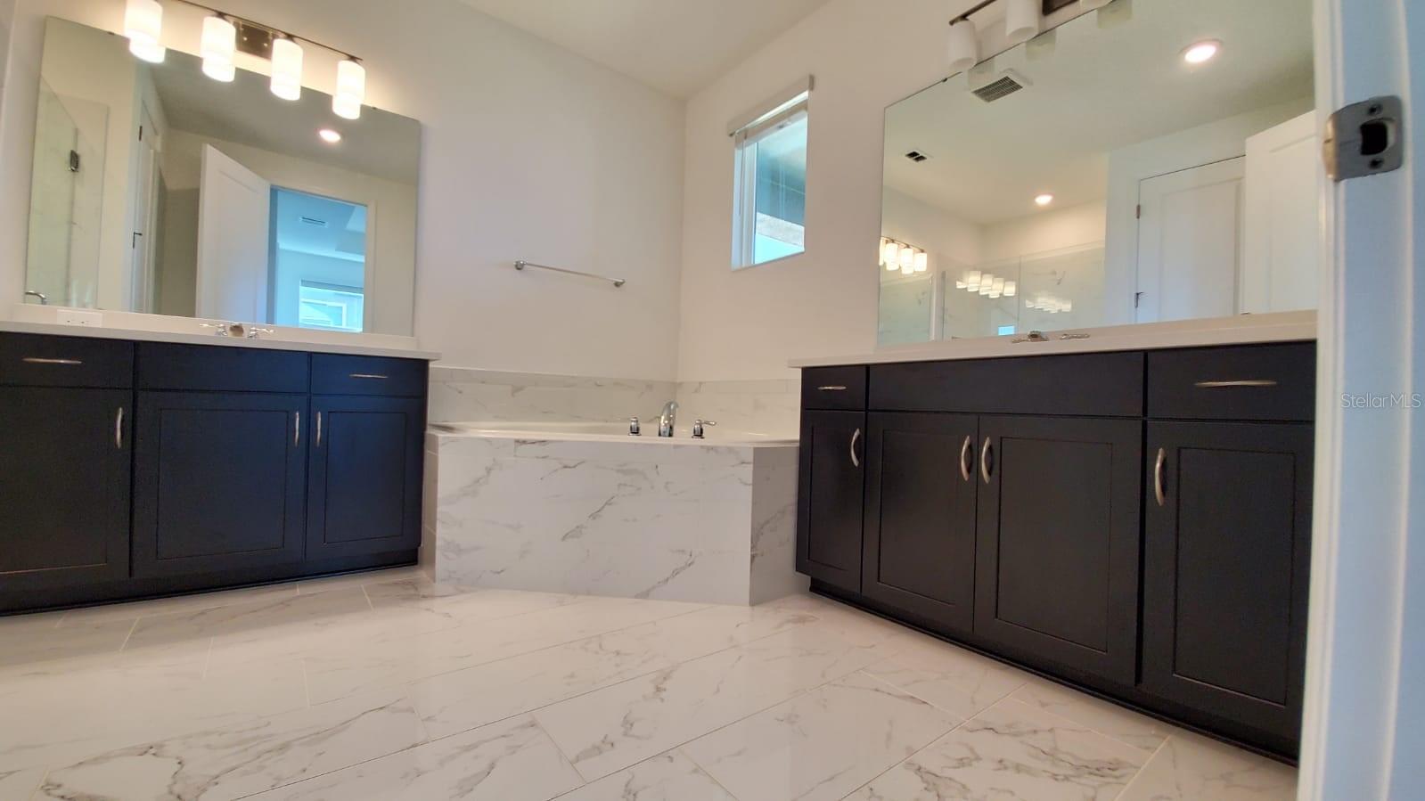 WATERMARK - Residential Lease