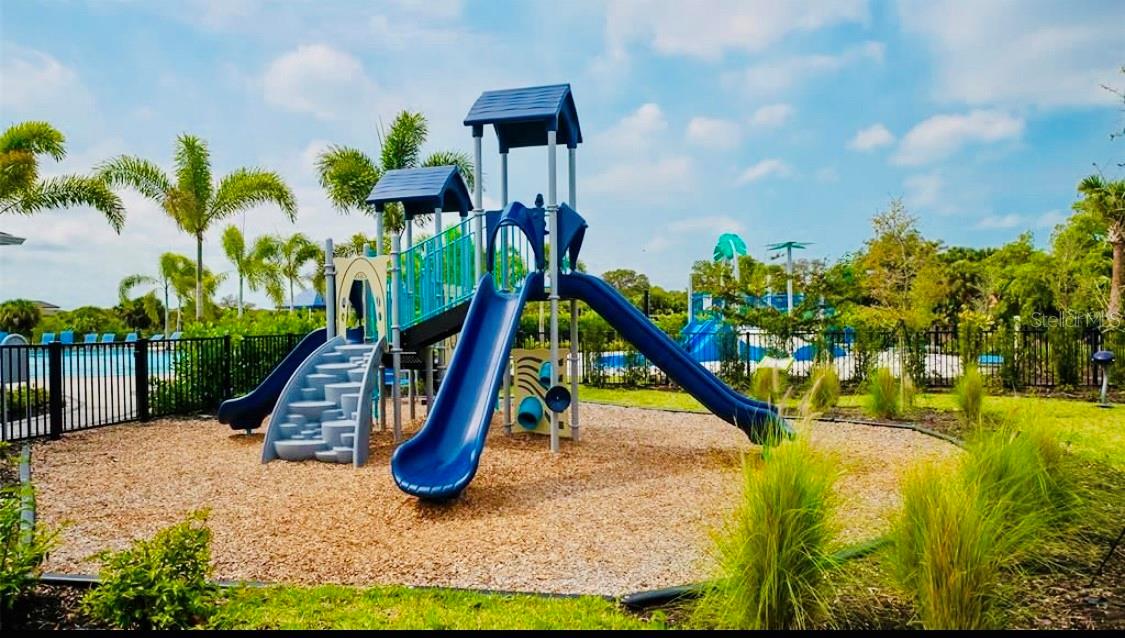 PROMENADE ESTATES PH I - Residential Lease