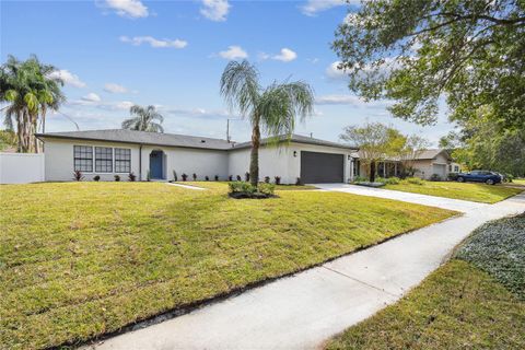 A home in WINTER PARK