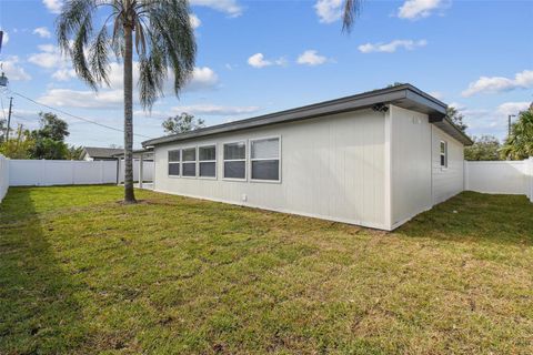 A home in WINTER PARK