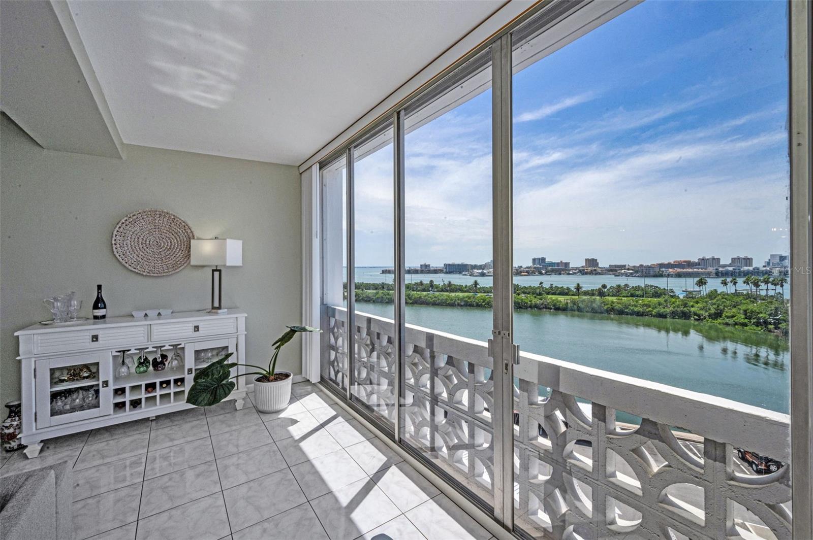 HORIZON HOUSE CO-OP - Residential