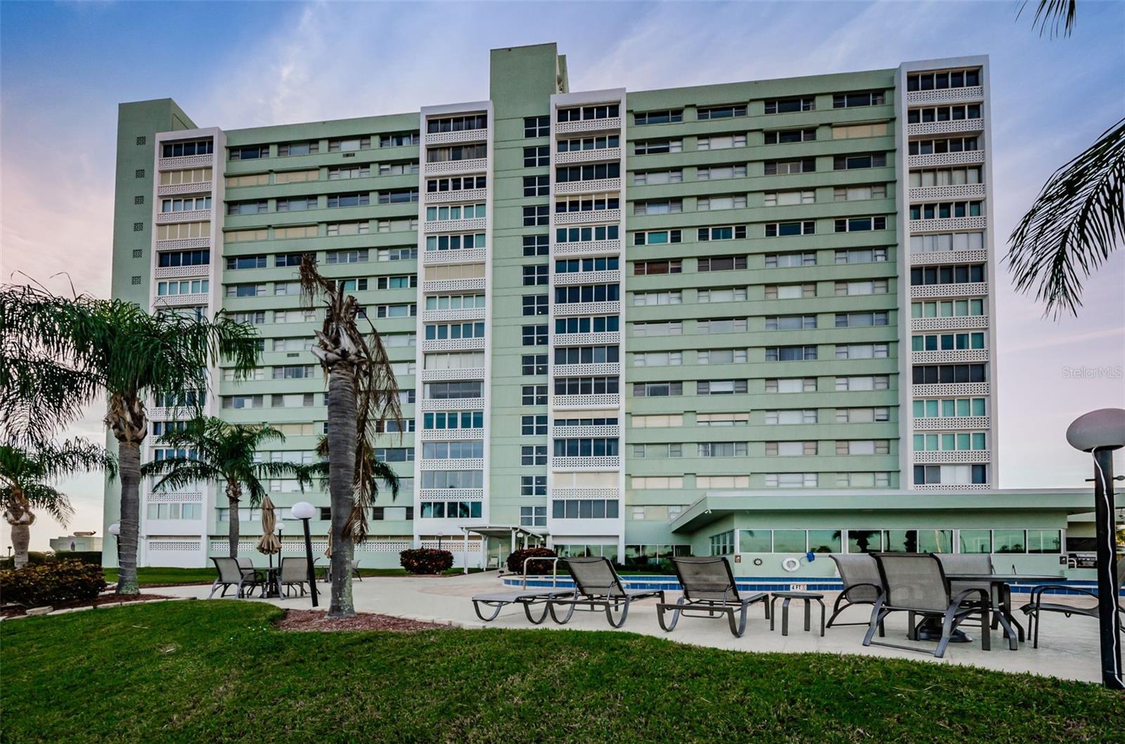 HORIZON HOUSE CO-OP - Residential