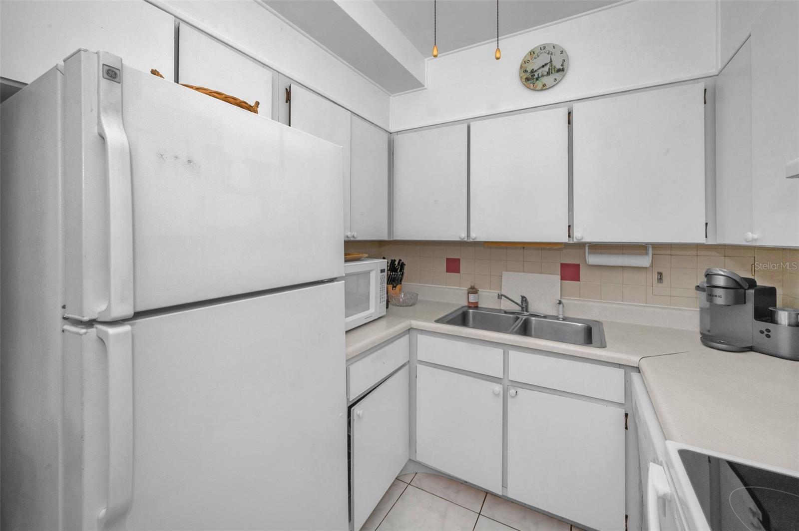 HORIZON HOUSE CO-OP - Residential